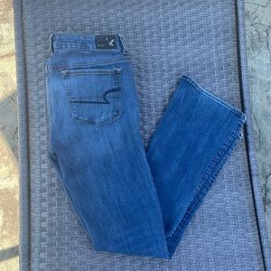 Bootcut, stretch American Eagle jeans!
